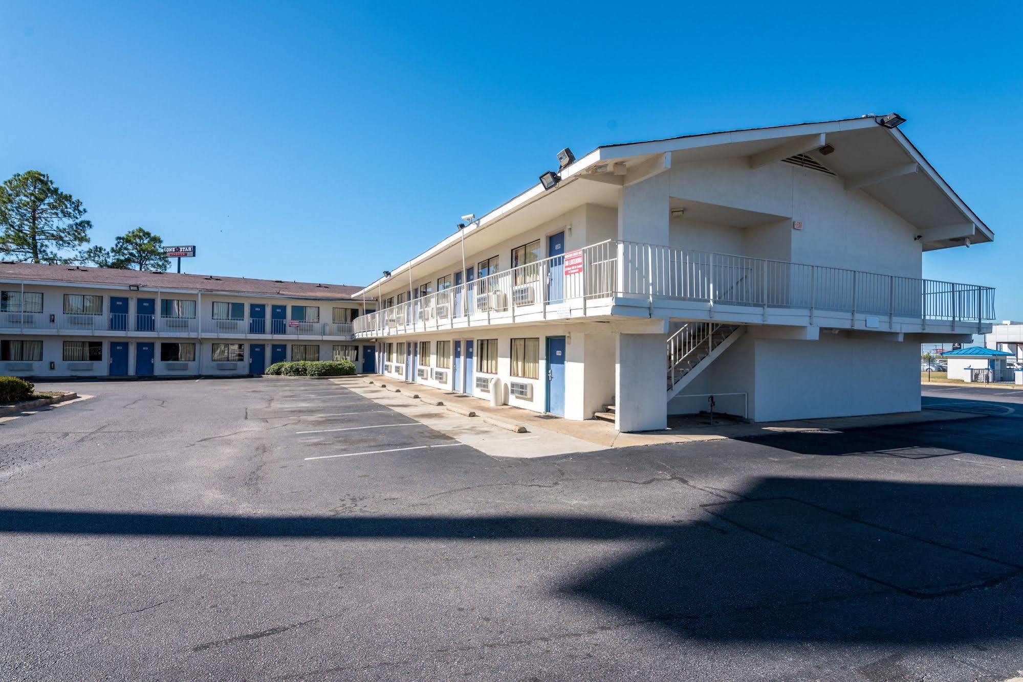 Rodeway Inn Монтгомери Экстерьер фото